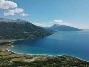 Partir en voyage albanie : entre mer Adriatique, montagnes et tourisme durable